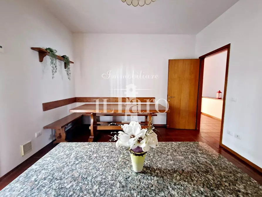 Immagine 8 di Appartamento in vendita  a Signa