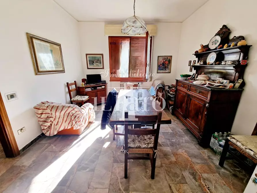 Immagine 24 di Terratetto in vendita  a Campi Bisenzio