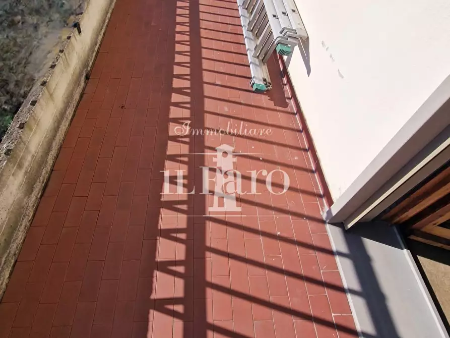 Immagine 46 di Terratetto in vendita  a Campi Bisenzio