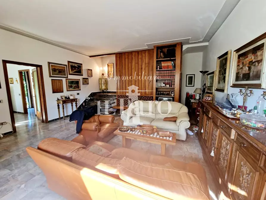 Immagine 17 di Terratetto in vendita  a Campi Bisenzio