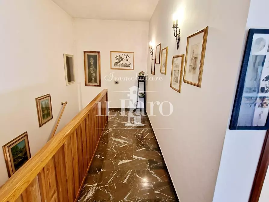 Immagine 42 di Terratetto in vendita  a Campi Bisenzio