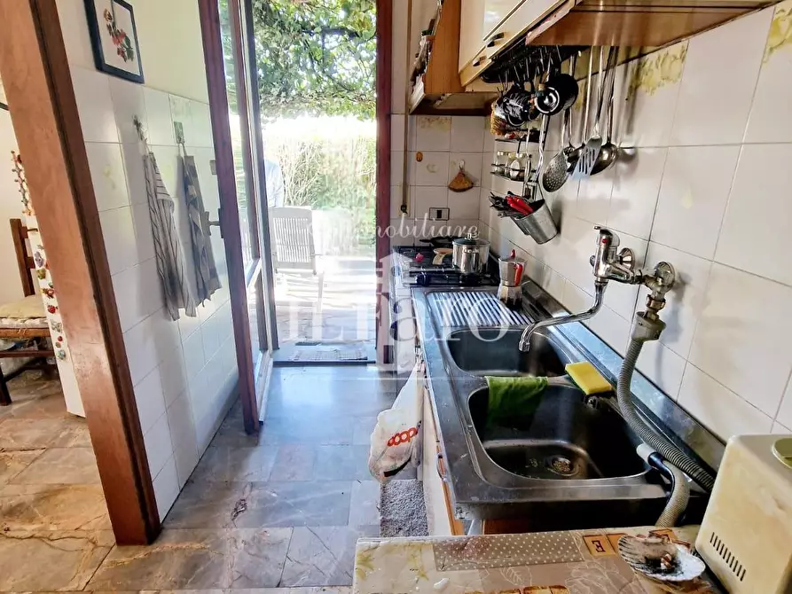 Immagine 23 di Terratetto in vendita  a Campi Bisenzio