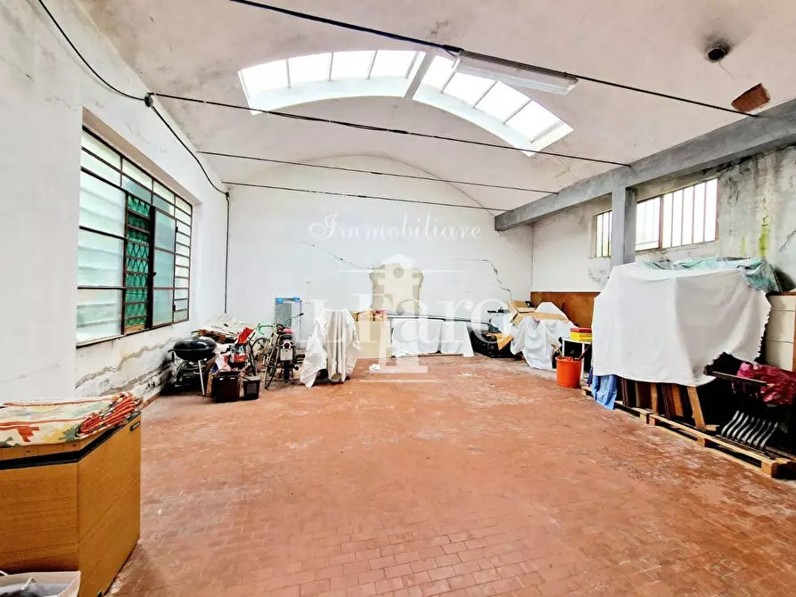 Immagine 53 di Terratetto in vendita  a Prato