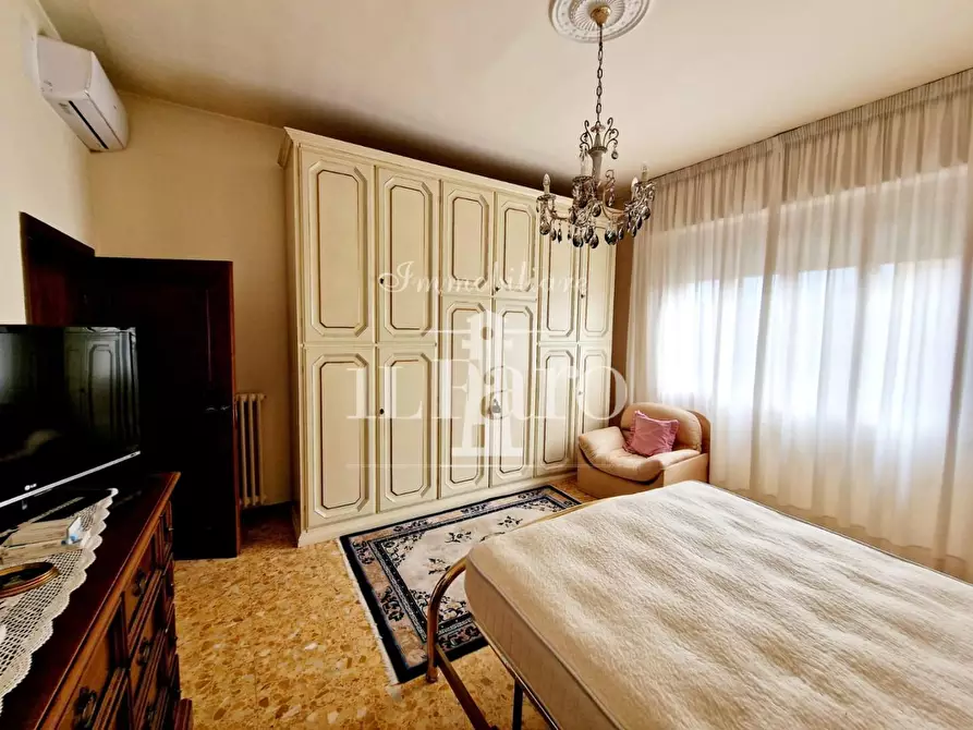 Immagine 31 di Terratetto in vendita  a Prato