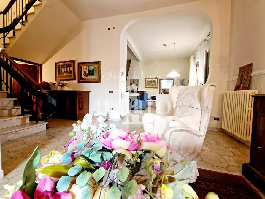 Immagine 11 di Terratetto in vendita  a Prato