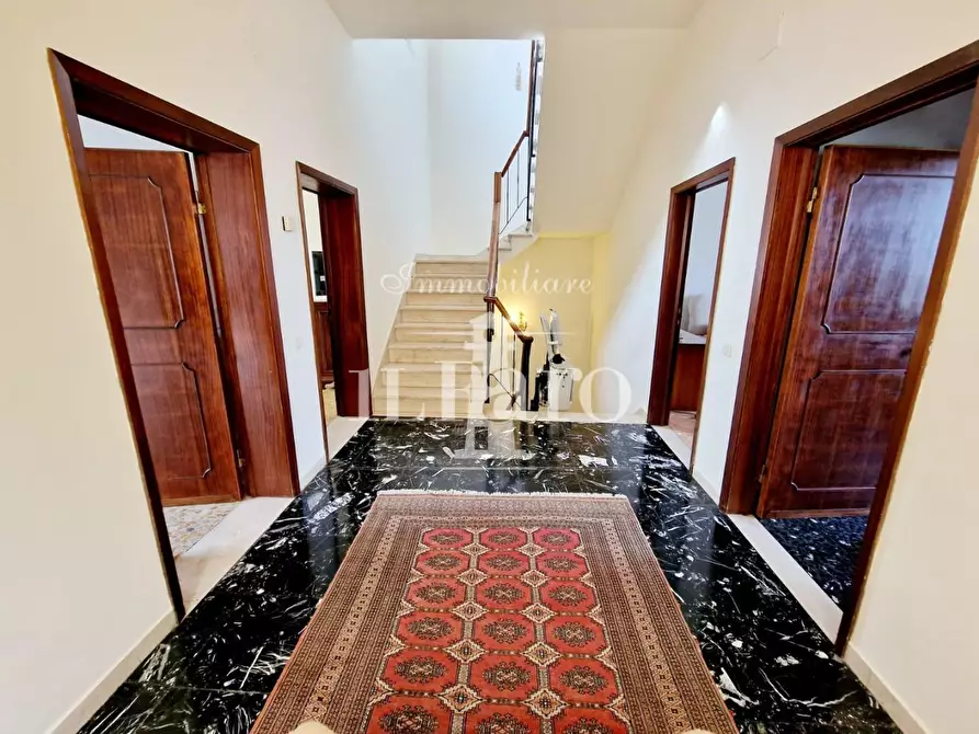 Immagine 25 di Terratetto in vendita  a Prato