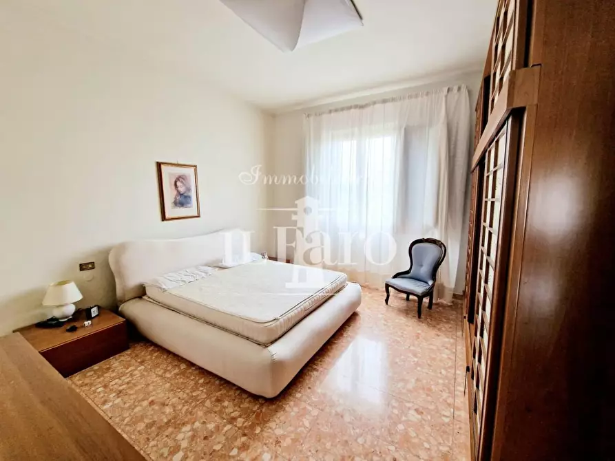 Immagine 38 di Terratetto in vendita  a Prato