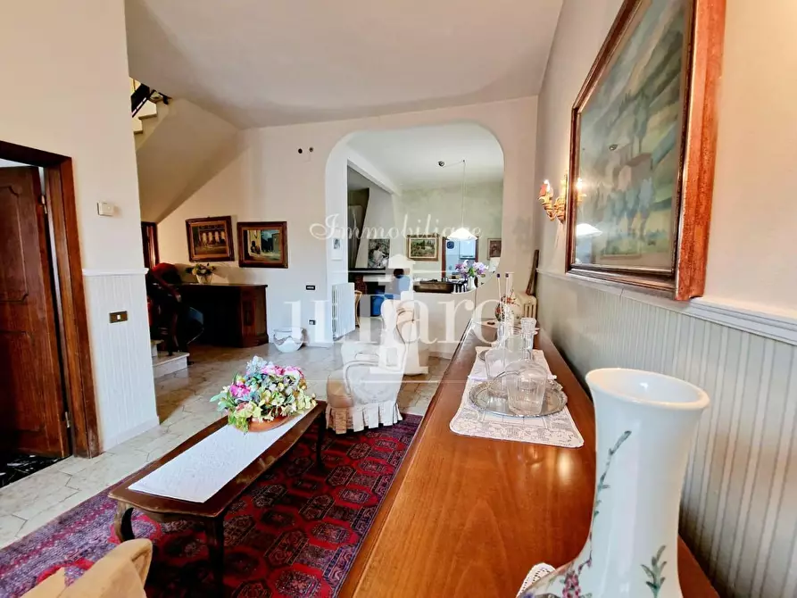 Immagine 17 di Terratetto in vendita  a Prato