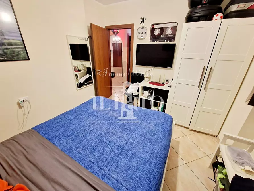 Immagine 15 di Appartamento in vendita  a Campi Bisenzio