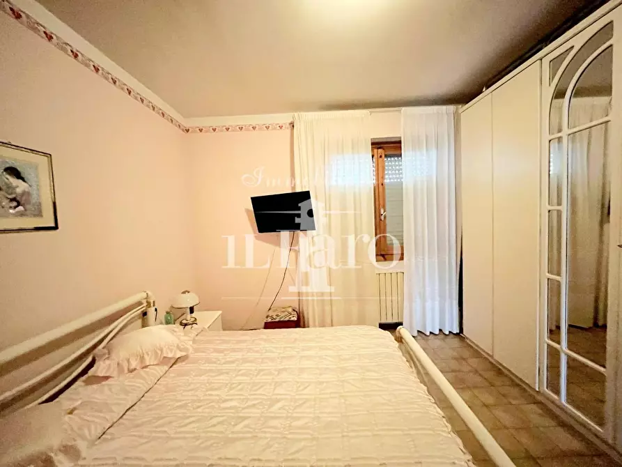 Immagine 14 di Appartamento in vendita  a Signa