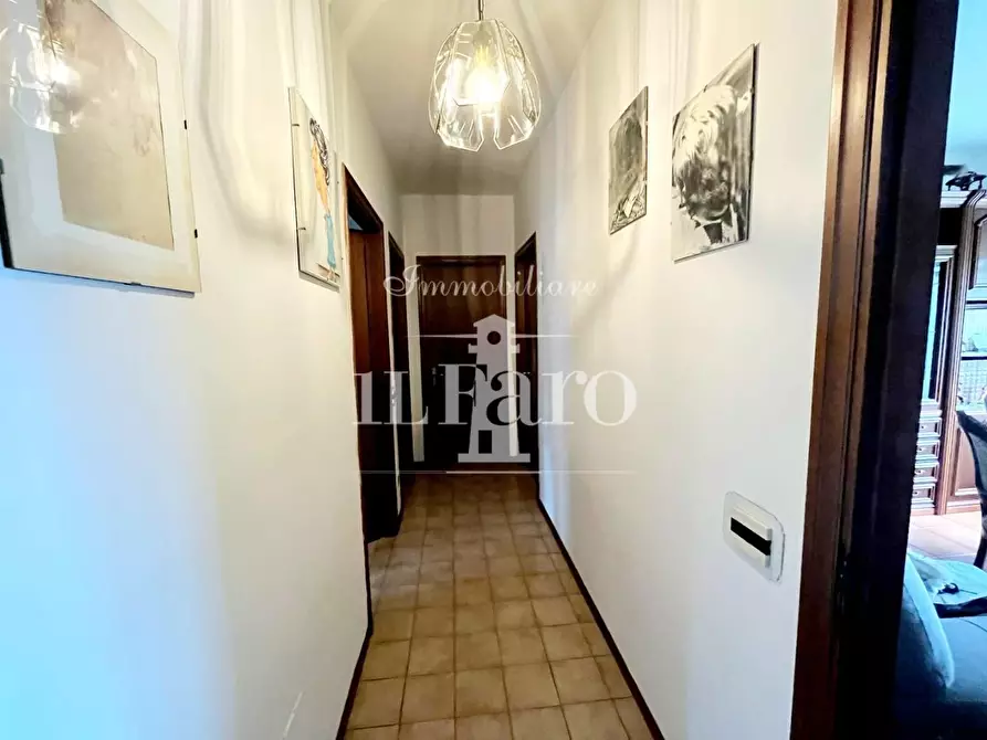 Immagine 11 di Appartamento in vendita  a Signa