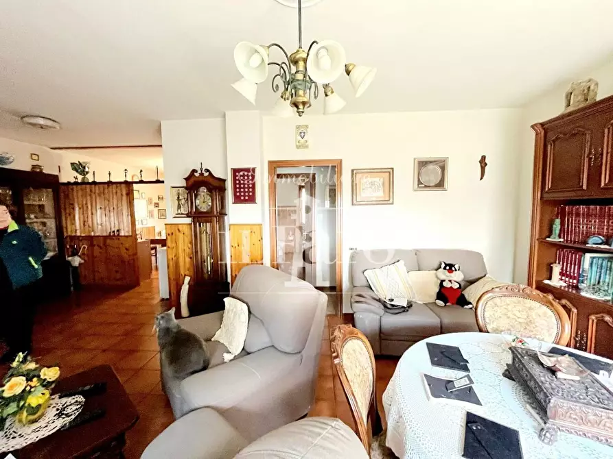 Immagine 3 di Appartamento in vendita  a Signa