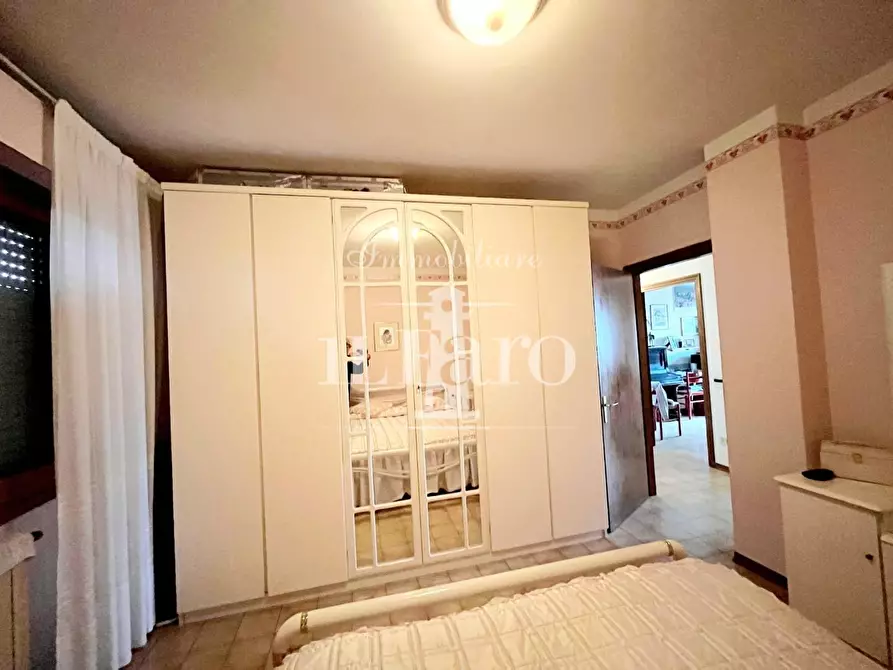 Immagine 13 di Appartamento in vendita  a Signa