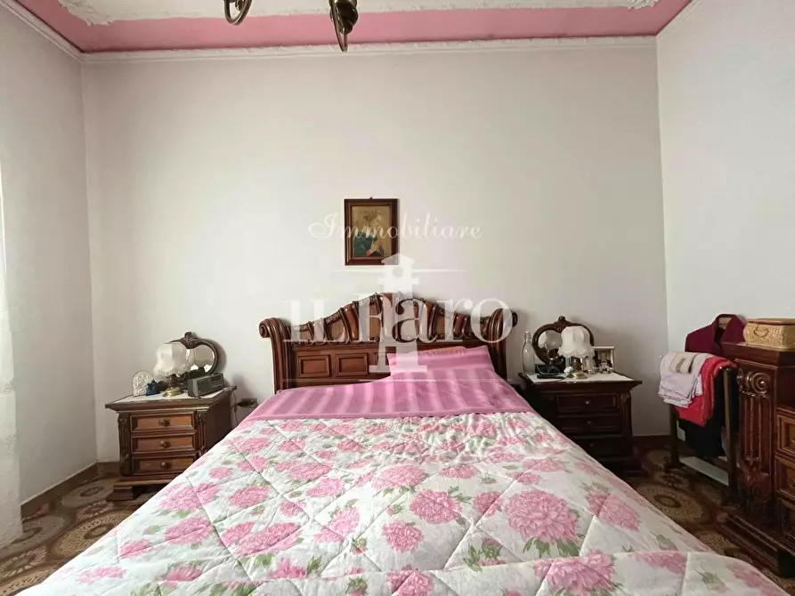 Immagine 15 di Appartamento in vendita  a Campi Bisenzio