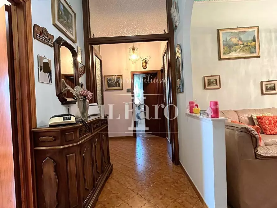 Immagine 8 di Appartamento in vendita  a Campi Bisenzio