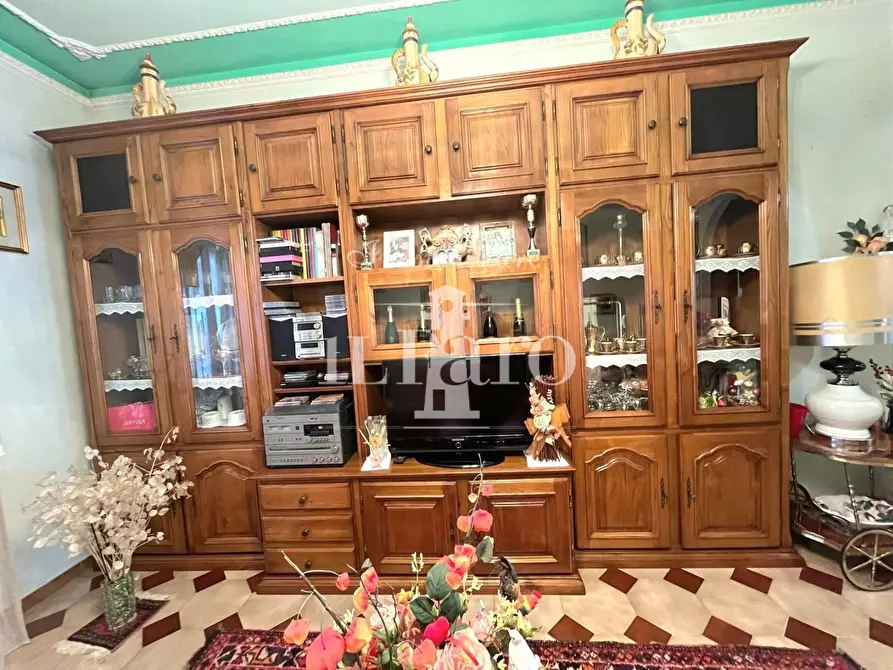 Immagine 13 di Appartamento in vendita  a Campi Bisenzio