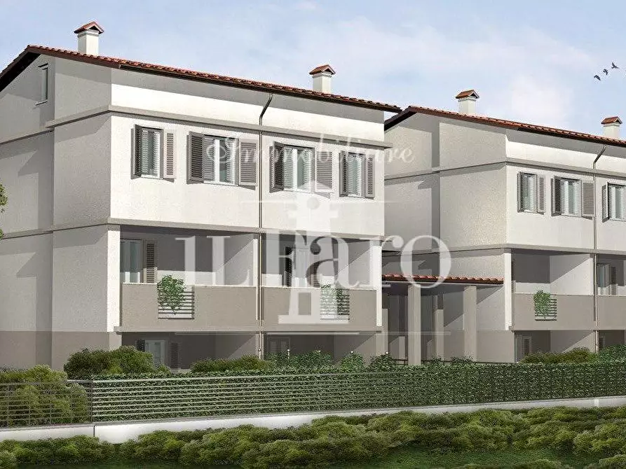 Immagine 5 di Villetta a schiera in vendita  a Campi Bisenzio