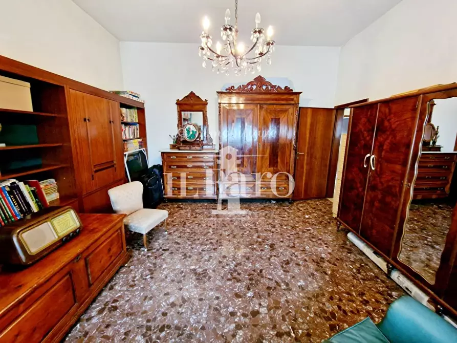 Immagine 35 di Terratetto in vendita  a Calenzano