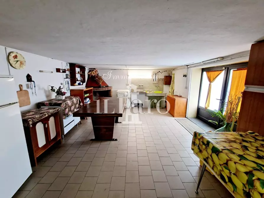 Immagine 52 di Terratetto in vendita  a Calenzano