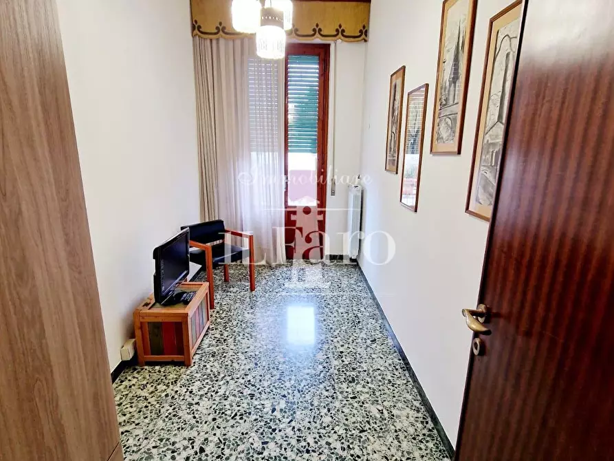 Immagine 38 di Terratetto in vendita  a Calenzano