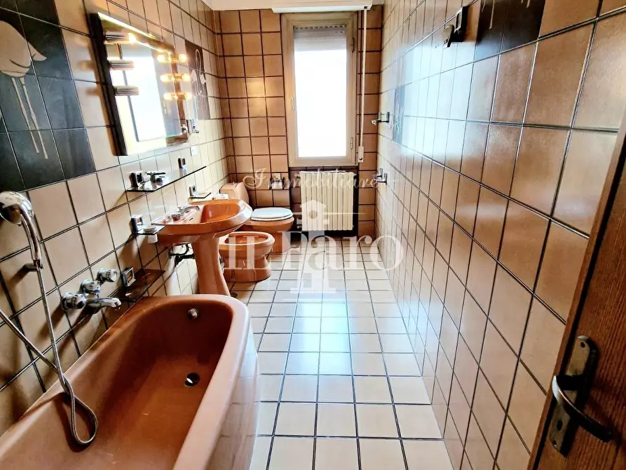 Immagine 26 di Terratetto in vendita  a Prato