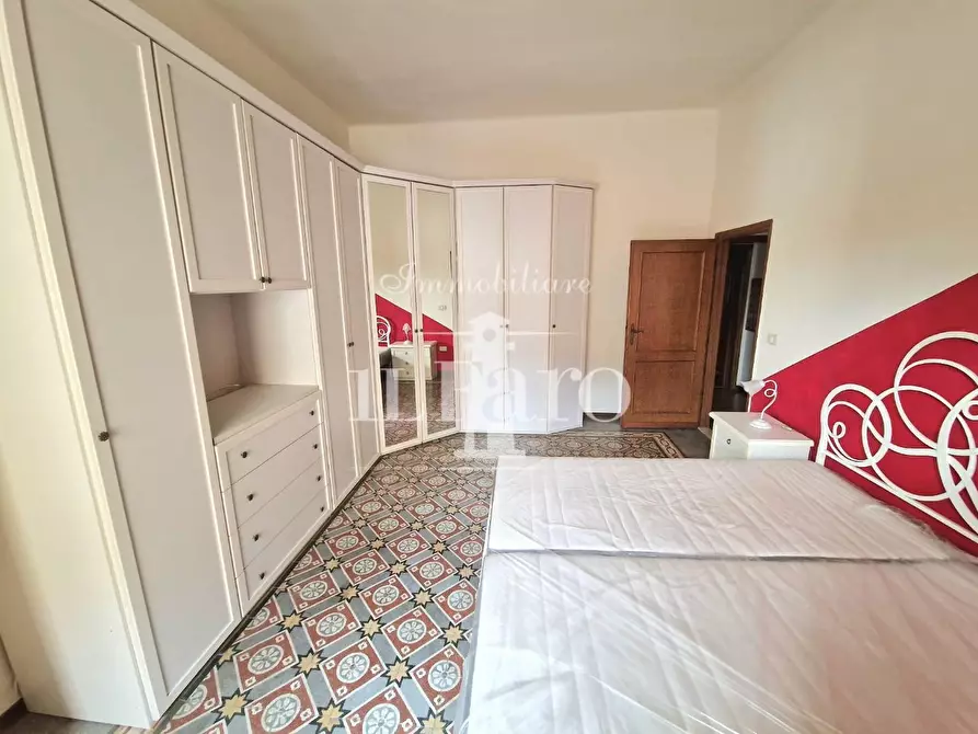 Immagine 33 di Terratetto in vendita  a Campi Bisenzio