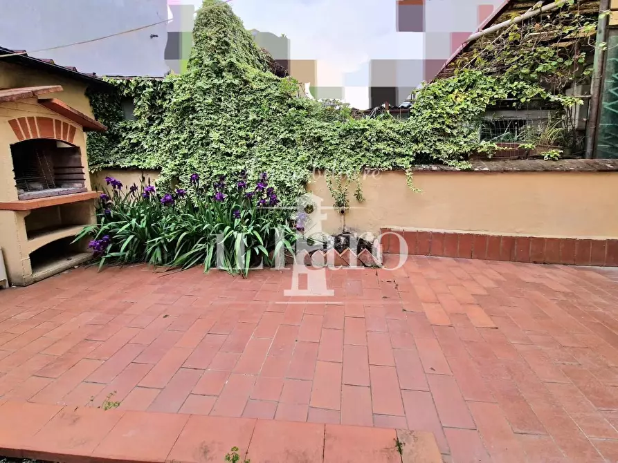 Immagine 4 di Terratetto in vendita  a Campi Bisenzio