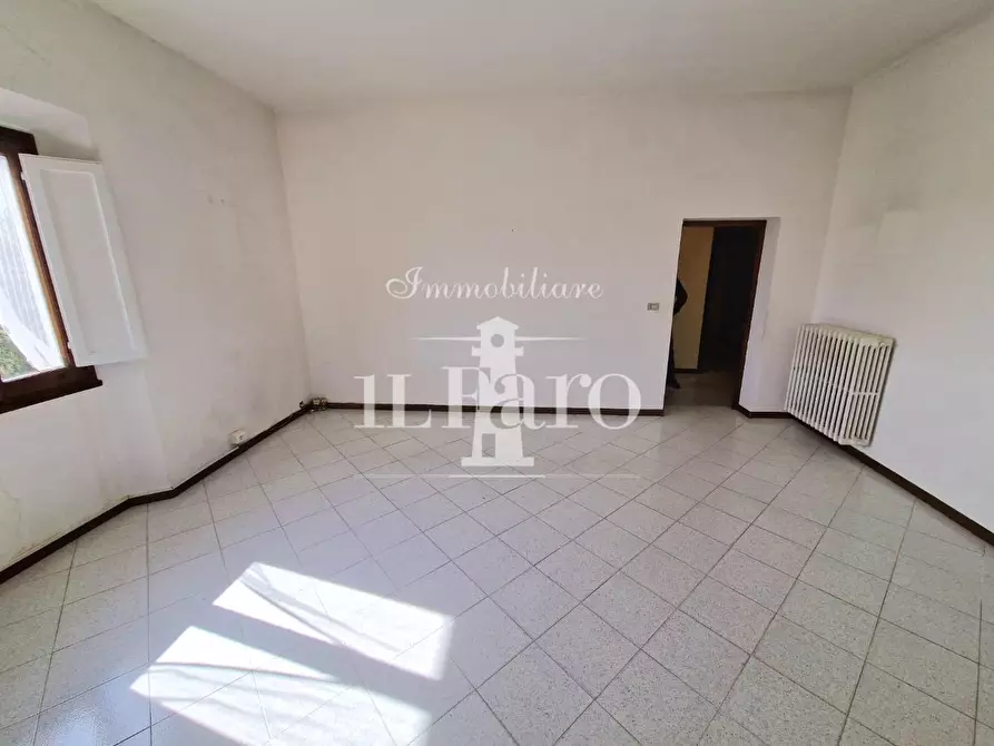 Immagine 10 di Appartamento in vendita  a Signa