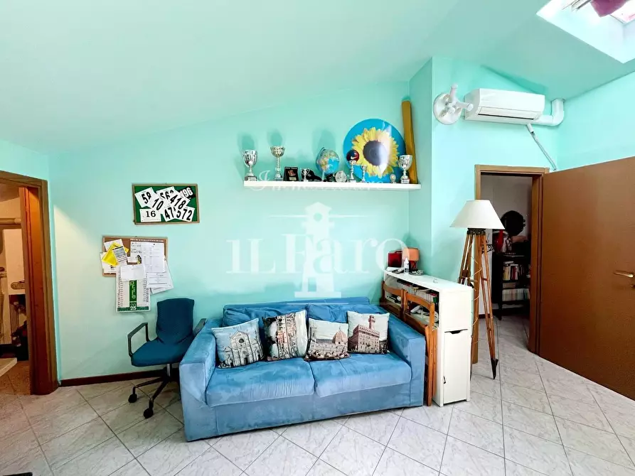 Immagine 8 di Appartamento in vendita  a Signa