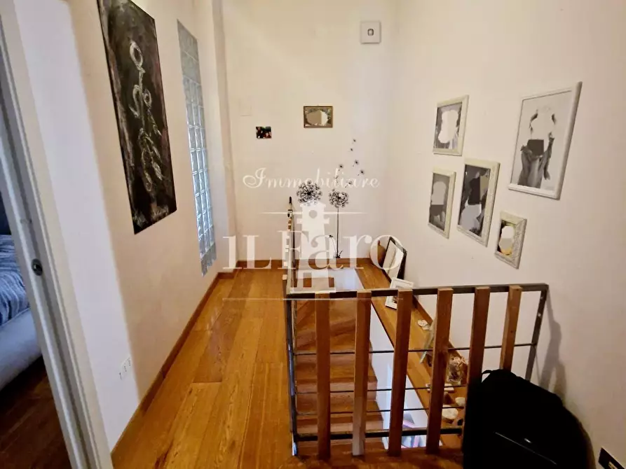 Immagine 46 di Casa indipendente in vendita  a Campi Bisenzio