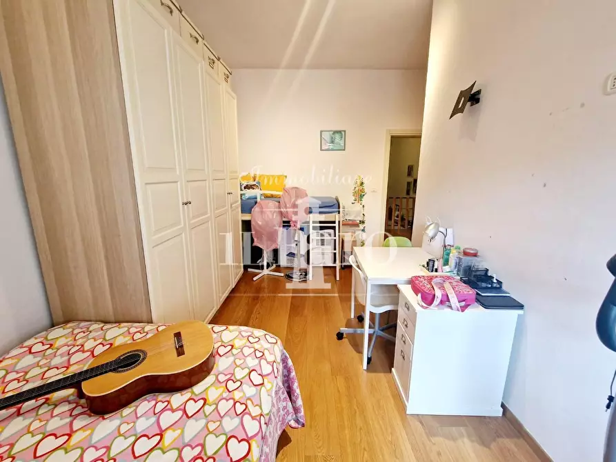 Immagine 35 di Casa indipendente in vendita  a Campi Bisenzio