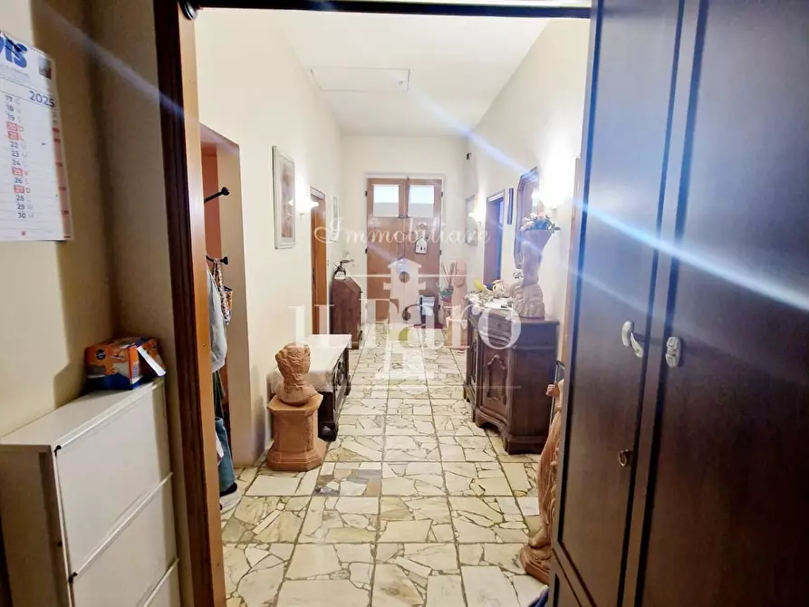 Immagine 21 di Casa indipendente in vendita  a Campi Bisenzio