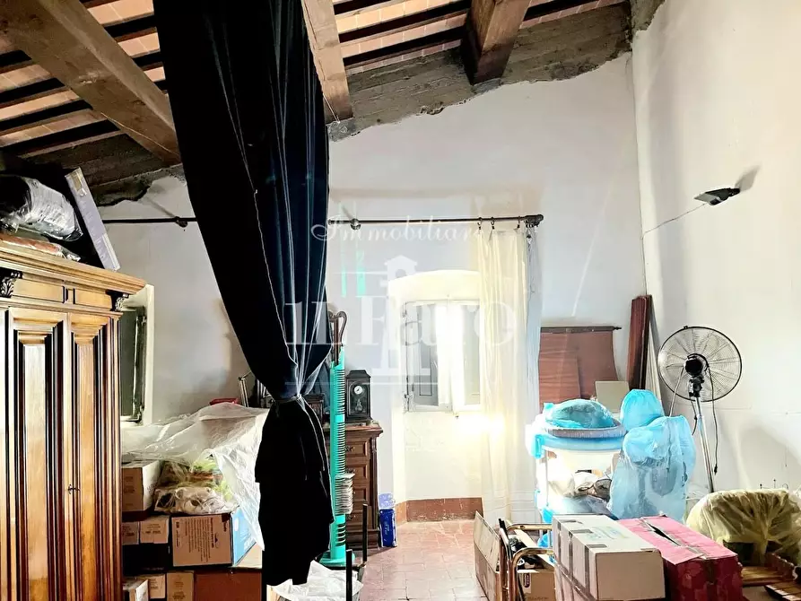 Immagine 10 di Terratetto in vendita  a Campi Bisenzio