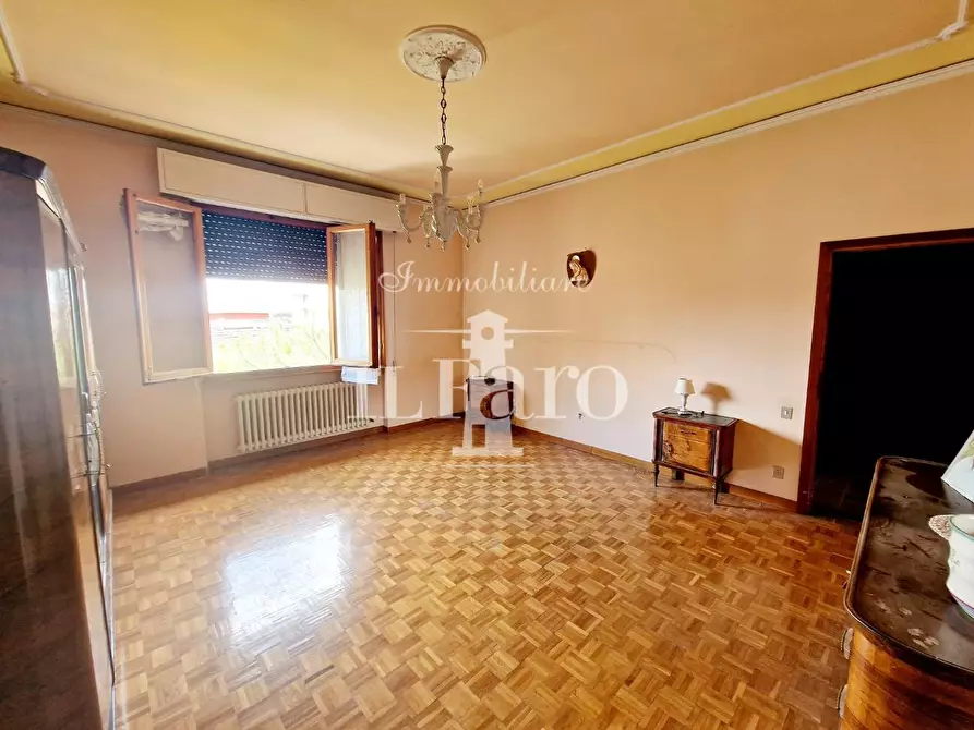 Immagine 24 di Appartamento in vendita  a Sesto Fiorentino