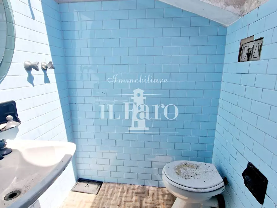 Immagine 38 di Appartamento in vendita  a Sesto Fiorentino