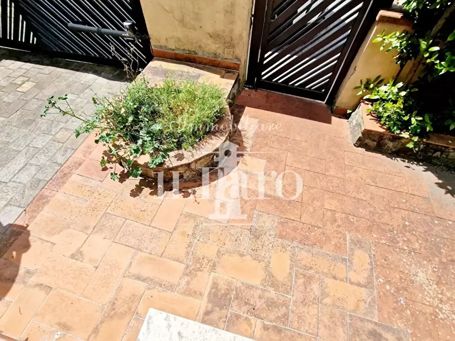 Immagine 3 di Appartamento in vendita  a Sesto Fiorentino