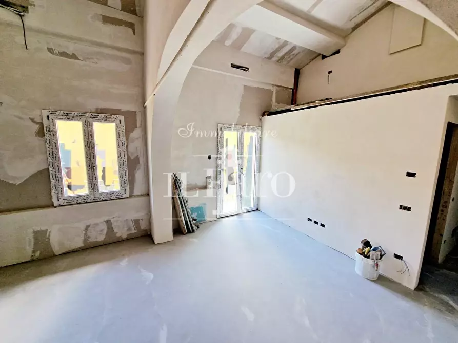 Immagine 5 di Appartamento in vendita  a Campi Bisenzio