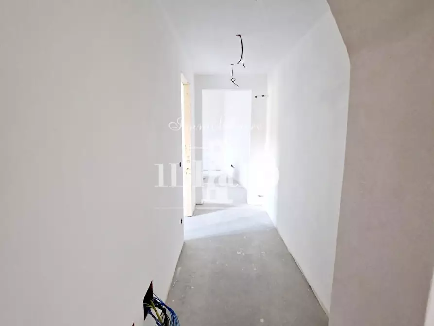 Immagine 9 di Appartamento in vendita  a Campi Bisenzio