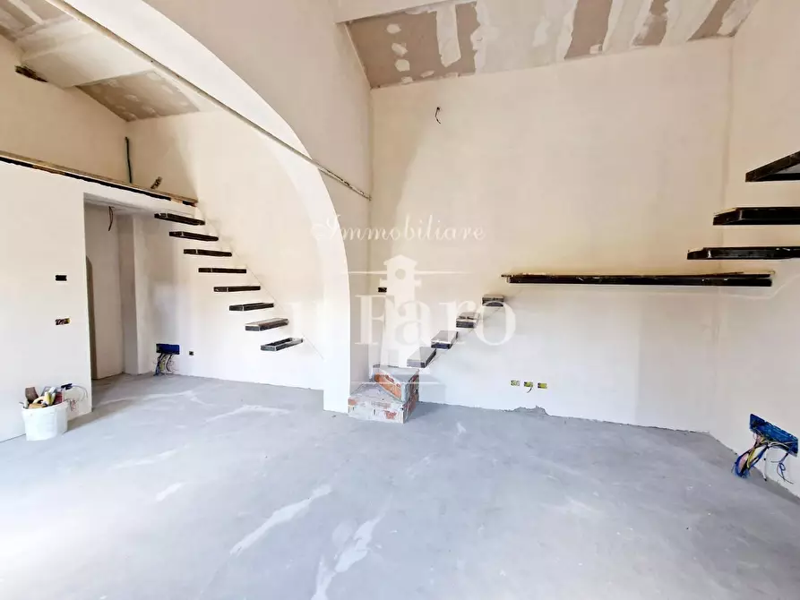 Immagine 4 di Appartamento in vendita  a Campi Bisenzio