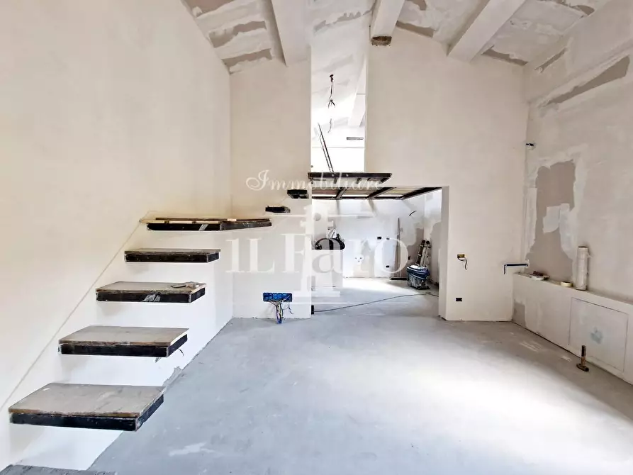 Immagine 7 di Appartamento in vendita  a Campi Bisenzio