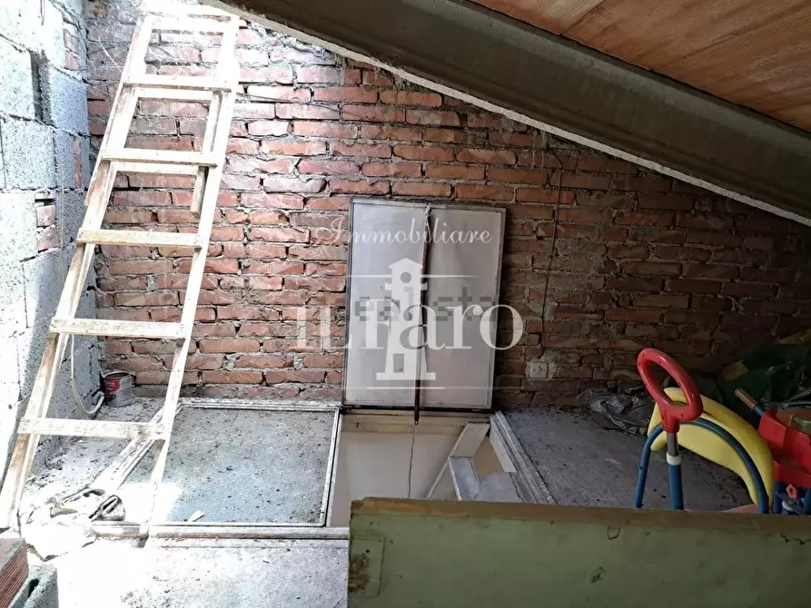 Immagine 28 di Terratetto in vendita  a Campi Bisenzio