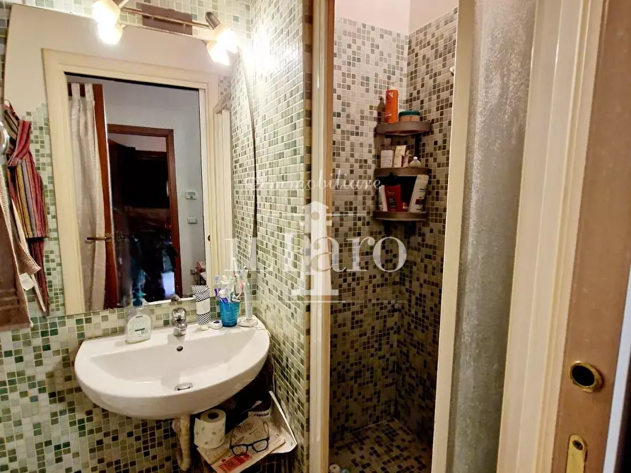 Immagine 36 di Terratetto in vendita  a Prato