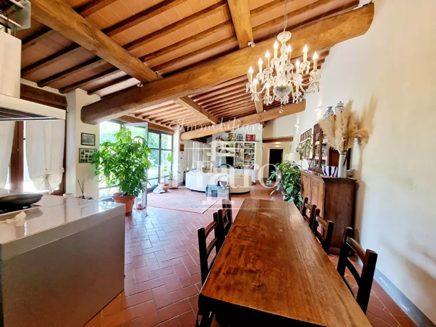 Immagine 28 di Porzione di casa in vendita  a Campi Bisenzio