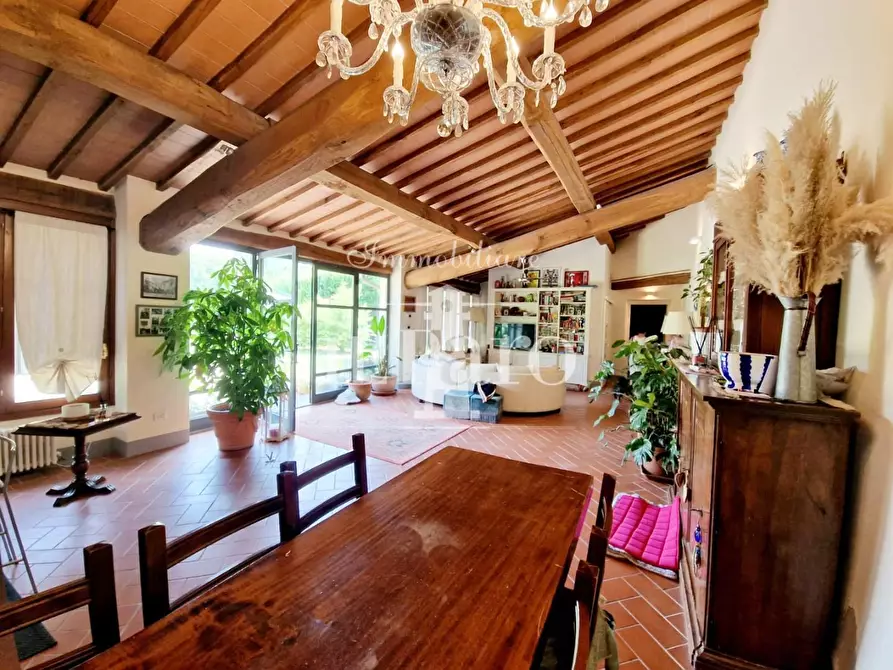 Immagine 25 di Porzione di casa in vendita  a Campi Bisenzio