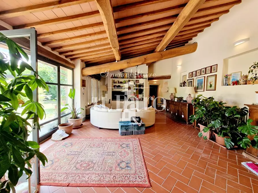 Immagine 30 di Porzione di casa in vendita  a Campi Bisenzio