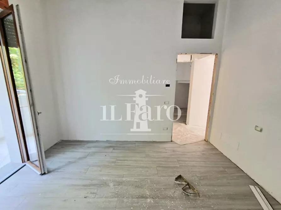 Immagine 5 di Appartamento in vendita  a Signa