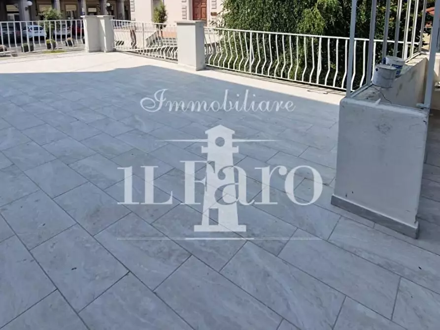 Immagine 17 di Appartamento in vendita  a Signa