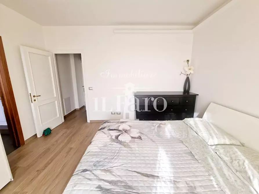 Immagine 31 di Villetta a schiera in vendita  a Campi Bisenzio