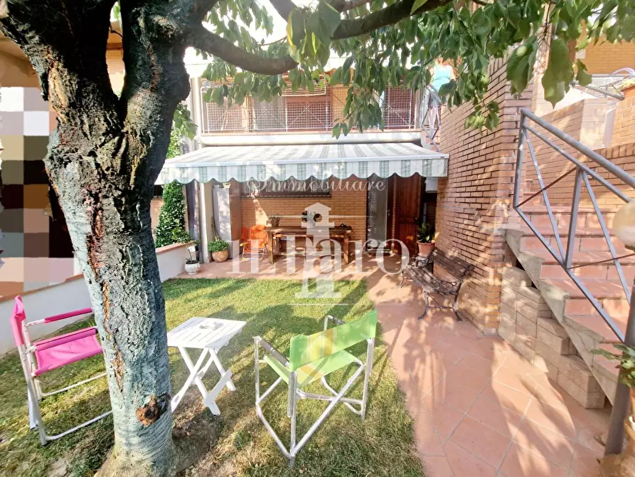 Immagine 3 di Villetta a schiera in vendita  a Campi Bisenzio