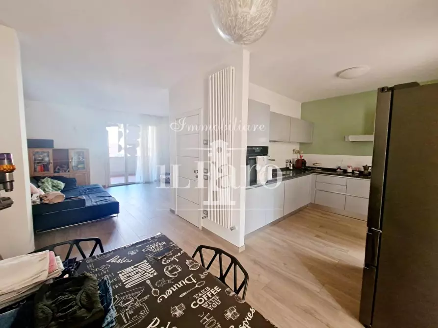 Immagine 19 di Villetta a schiera in vendita  a Campi Bisenzio